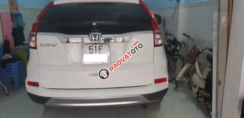 Bán Honda CR V 2.0 năm sản xuất 2015, màu trắng xe gia đình-0