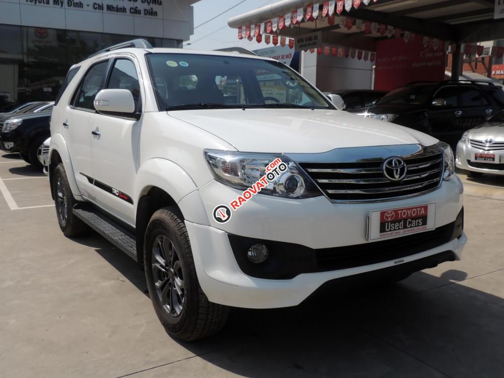 Bán Toyota Fortuner Sportivo năm 2014, màu trắng-0