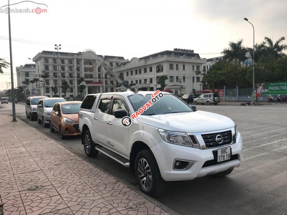 Xe Nissan Navara SL năm sản xuất 2018, màu trắng, giá chỉ 580 triệu-0