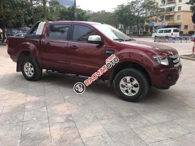 Bán lại xe Ford Ranger XLS AT đời 2014, màu đỏ, nhập khẩu nguyên chiếc-2