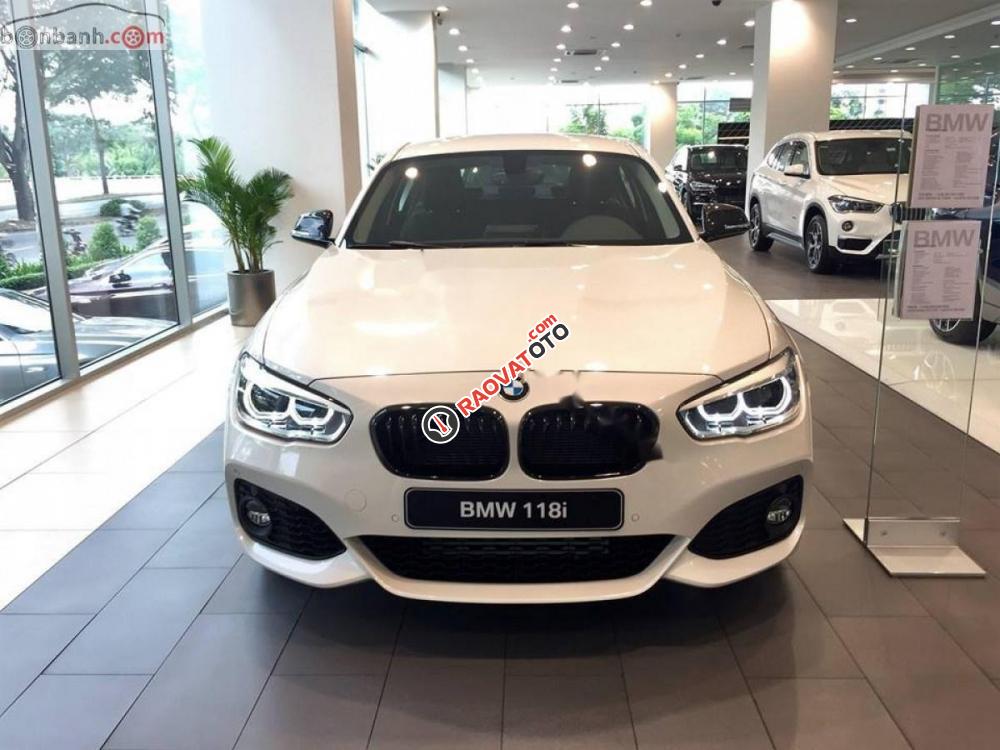 Bán BMW 1 Series 118i 2019 được sản xuất bởi tập đoàn BMW Đức-1