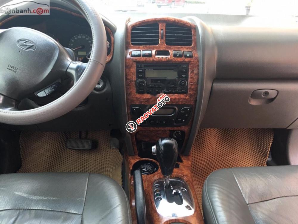 Bán ô tô Hyundai Santa Fe Gold đời 2004, màu bạc, keo chỉ nguyên zin-3