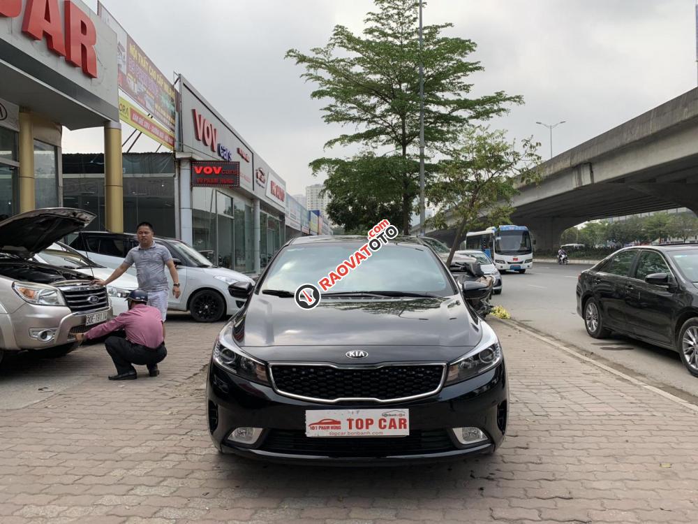 Bán Kia Cerato Signature 1.6 AT 2017, màu đen-8