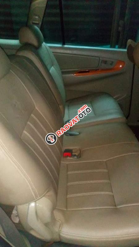 Cần bán lại xe Toyota Innova J năm 2009, màu bạc, không ngập nước hay hư hỏng-0