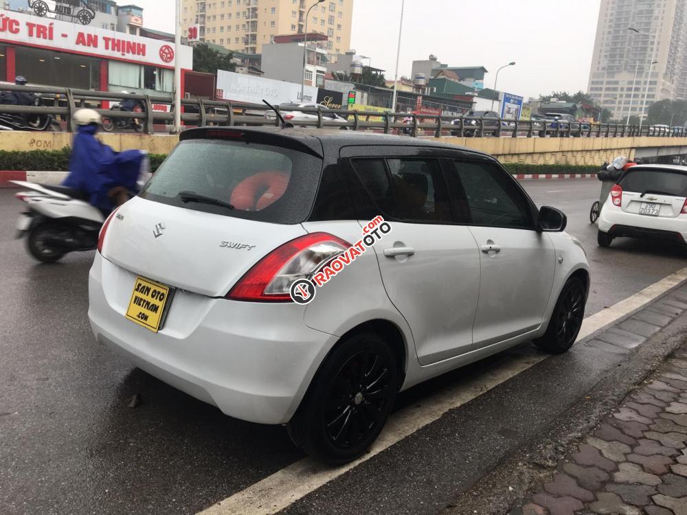 Cần bán xe Suzuki Swift 1.4AT sản xuất 2013, màu trắng, nhập khẩu-4
