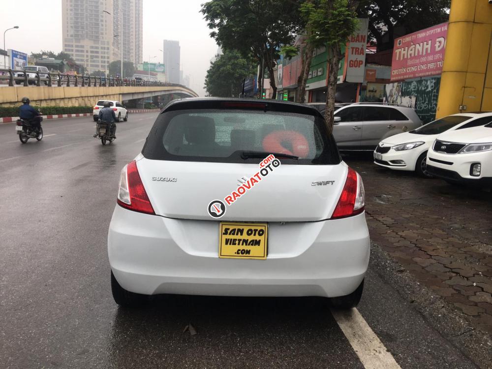 Cần bán xe Suzuki Swift 1.4AT sản xuất 2013, màu trắng, nhập khẩu-1