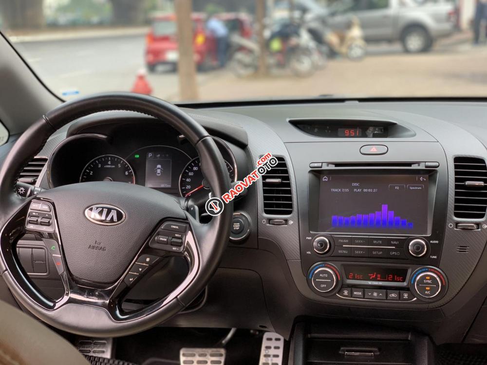 Bán Kia Cerato Signature 1.6 AT 2017, màu đen-5