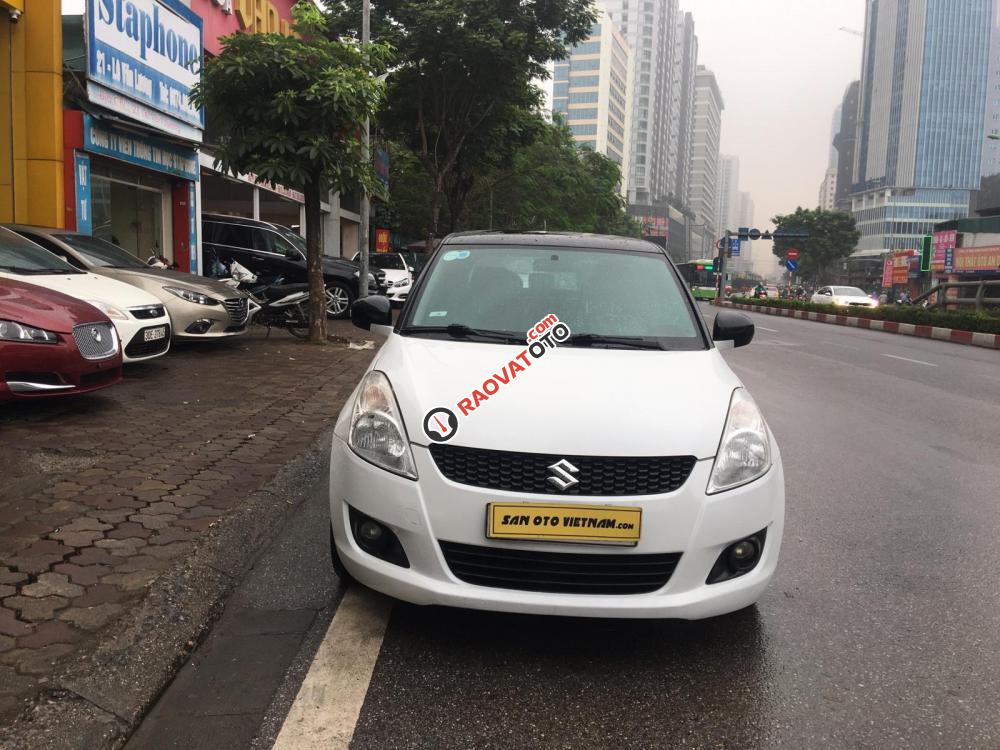 Cần bán xe Suzuki Swift 1.4AT sản xuất 2013, màu trắng, nhập khẩu-0