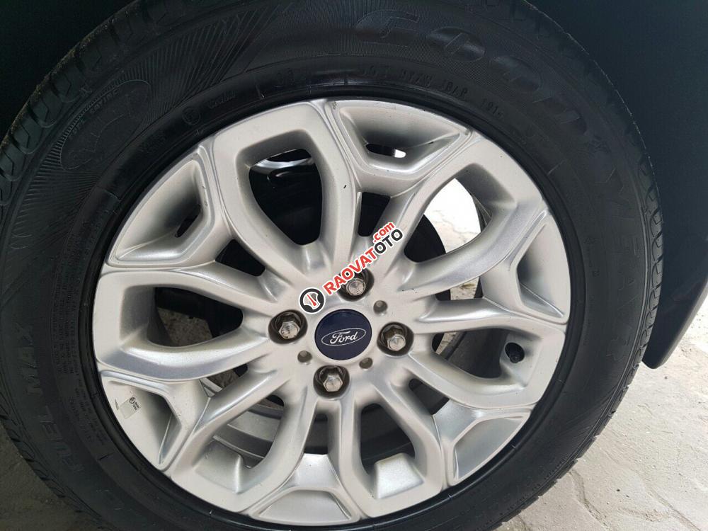 Cần bán Ford EcoSport 1.5 Titanium năm sản xuất 2014, màu bạc-5