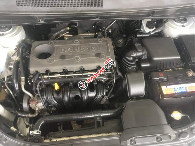 Cần bán xe cũ Kia Carens MT sản xuất 2010 số sàn-0