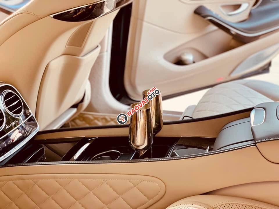 Bán xe Mercedes S400 Maybach sản xuất 2015-12