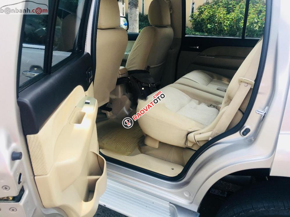 Bán Ford Everest MT năm 2012, màu hồng, 528 triệu-6