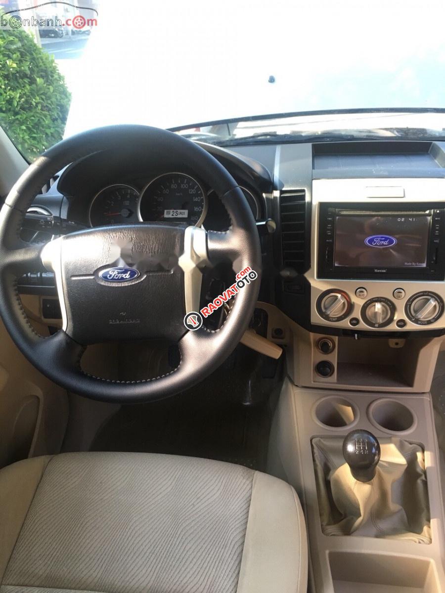 Bán Ford Everest MT năm 2012, màu hồng, 528 triệu-9