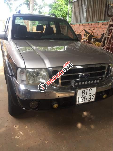 Bán xe Ford Ranger XLT sản xuất năm 2005, màu bạc, nhập khẩu-5