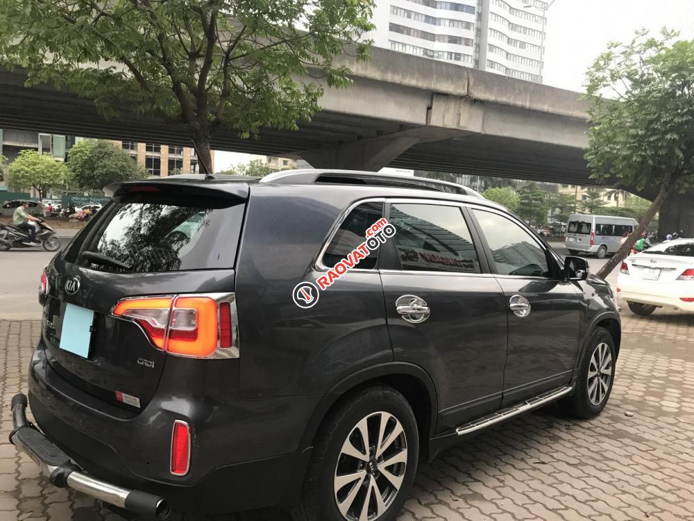 Bán xe Kia Sorento 2014, máy dầu, màu xám, biển Hà Nội-2