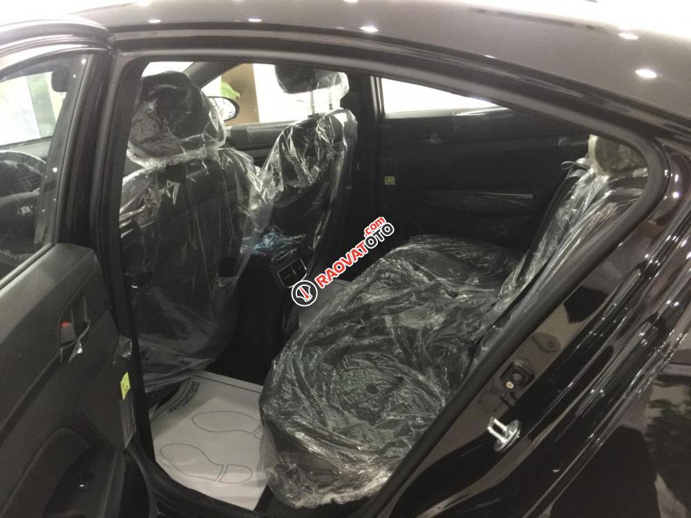 Bán Hyundai Elantra 1.6 Turbo đen 2019 xe giao ngay, giá khuyến mãi sập sàn, hỗ trợ vay trả góp - LH: 0977 139 312-5