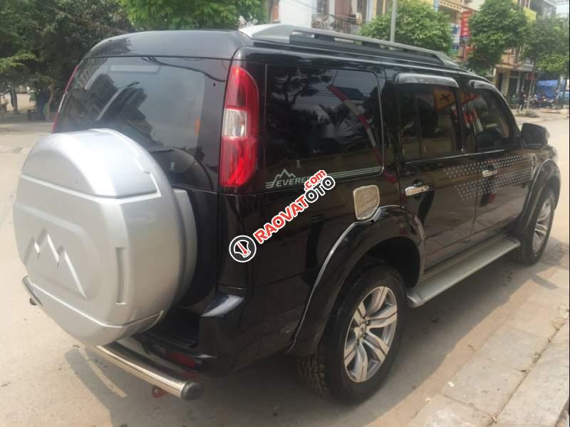 Bán xe Ford Everest 2011 màu đen, biển Hà Nội,
tên tư nhân mua từ mới, máy dầu-1