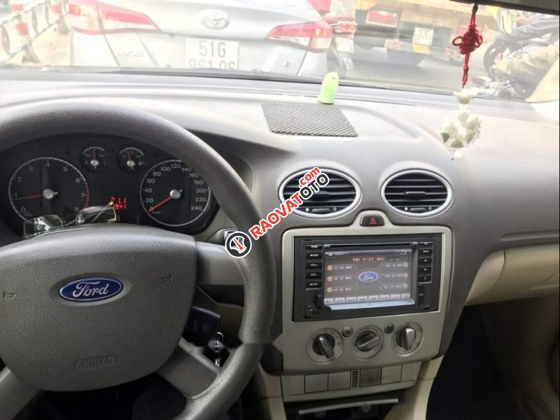 Bán xe Ford Focus 1.8MT 2010, chạy 107000km-3