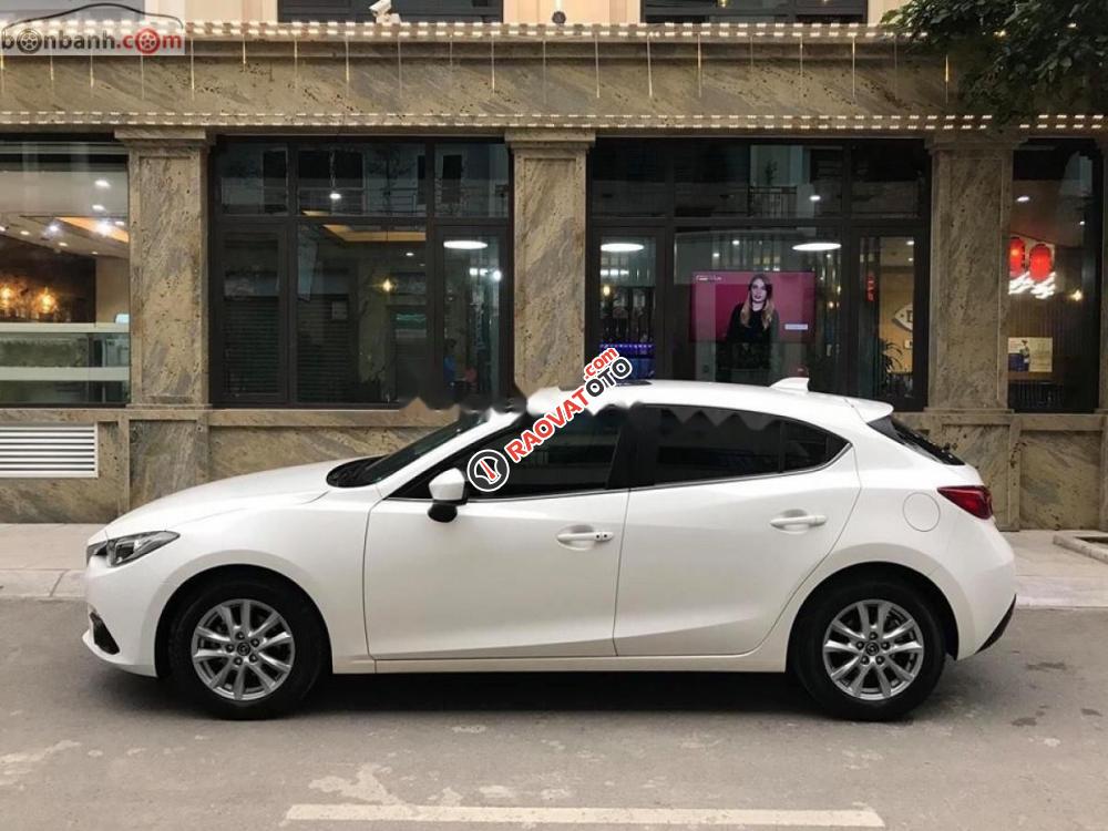 Bán Mazda 3 1.5L 2016, màu trắng-5