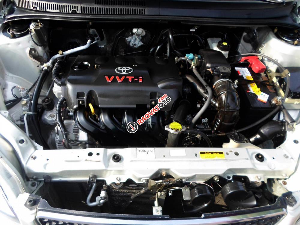 Toyota Vios dòng cao cấp G, SX 12/2005, lăn bánh lần đầu tháng 3/2006, mẫu mới, màu ghi bạc, xe mới như hãng-11
