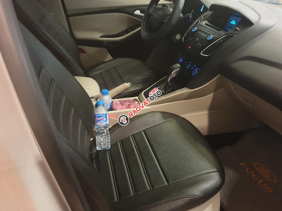 Bán Ford Focus Trend đời 2018, màu trắng, giá tốt-2