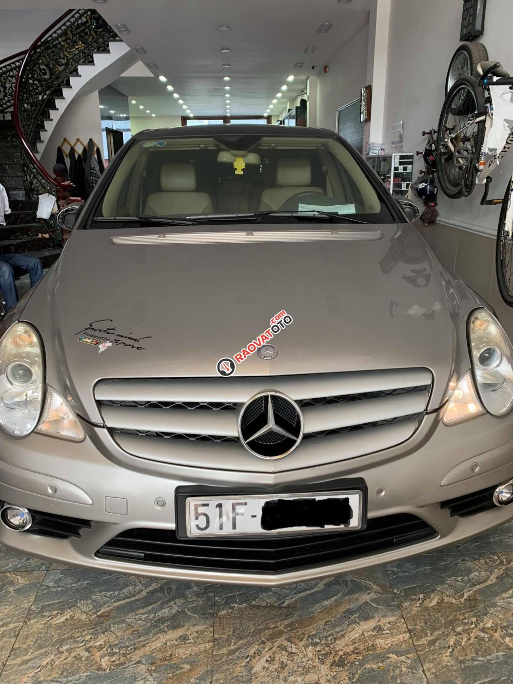 Bán Mercedes-Benz R350, gia đình sử dụng cực tốt, BS thành phố-2