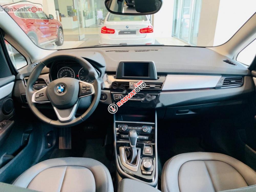 Cần bán xe BMW 2 Series 218i 2018, màu đỏ, nhập khẩu nguyên chiếc-6