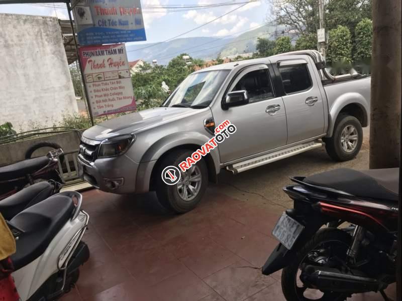 Cần bán Ford Ranger 2011 số sàn, nội thất đẹp-0