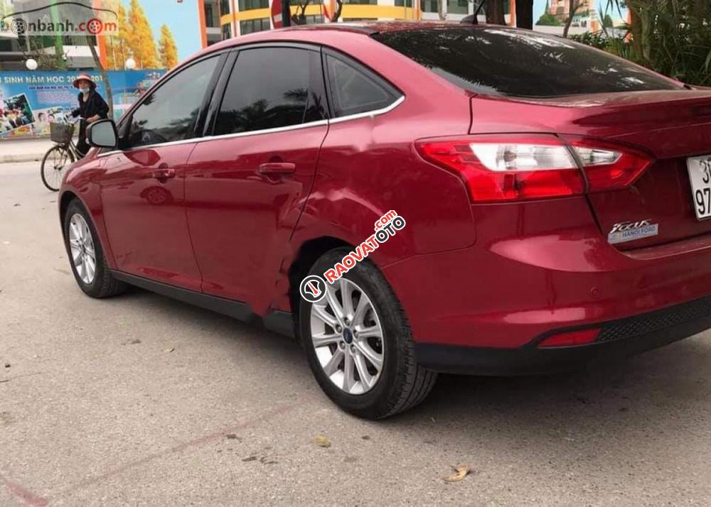 Bán xe Ford Focus 2.0 sản xuất năm 2015, màu đỏ, giá 550tr-4