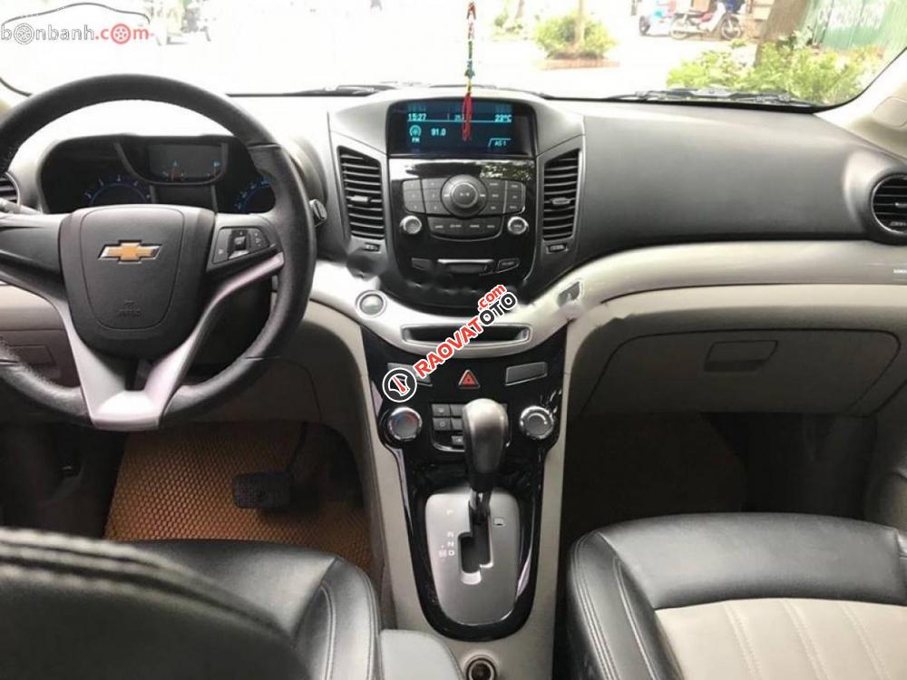 Cần bán Chevrolet Orlando Ltz sản xuất năm 2017, màu trắng  -4