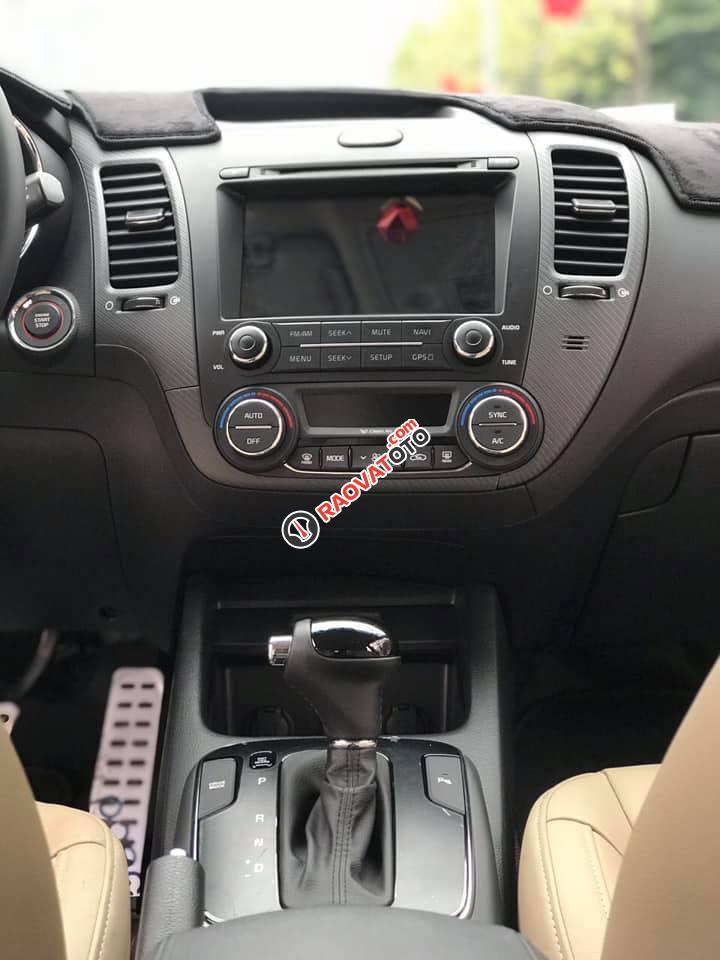 Bán Kia Cerato Signature 2.0 AT sản xuất 2017, màu đỏ, đăng ký tên tư nhân chính chủ, biển Hà Nội-5