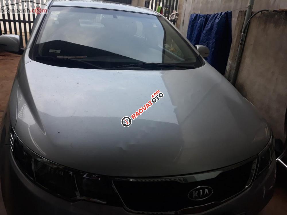 Cần bán xe Kia Forte MT đời 2011, màu bạc-3