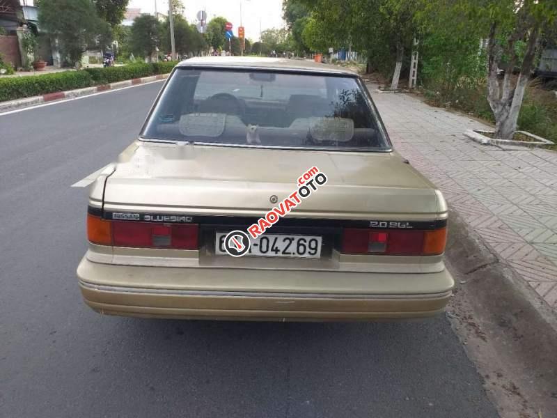 Bán lại xe Nissan Bluebird đời 1987, màu vàng, nhập khẩu-5