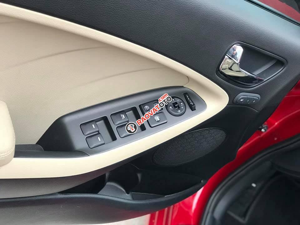 Bán Kia Cerato Signature 2.0 AT sản xuất 2017, màu đỏ, đăng ký tên tư nhân chính chủ, biển Hà Nội-6