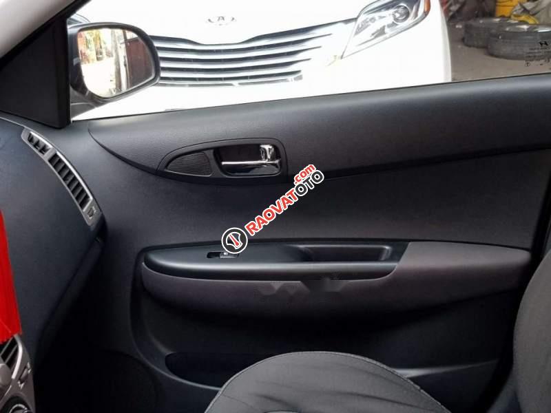 Bán Hyundai i20 đời 2012, màu bạc, nhập khẩu, có cửa trời-1