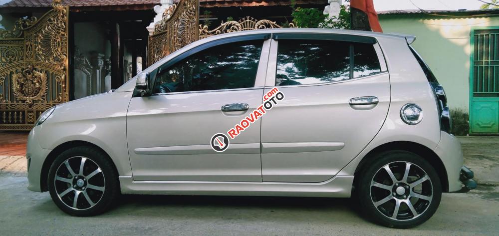 Cần bán xe gia đình Kia Morning số tự động 2011-7