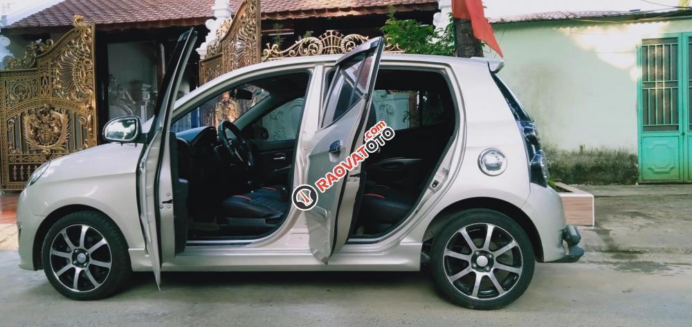 Cần bán xe gia đình Kia Morning số tự động 2011-0