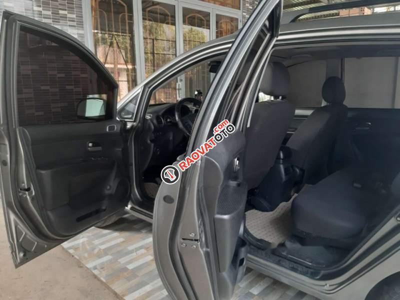 Bán Kia Carens 2.0 2010, màu xám, nhập khẩu nguyên chiếc xe gia đình, giá chỉ 287 triệu-3