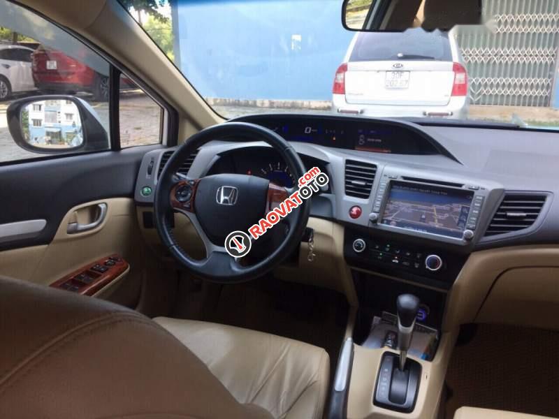 Bán xe Honda Civic 1.8AT năm sản xuất 2014, màu trắng-4