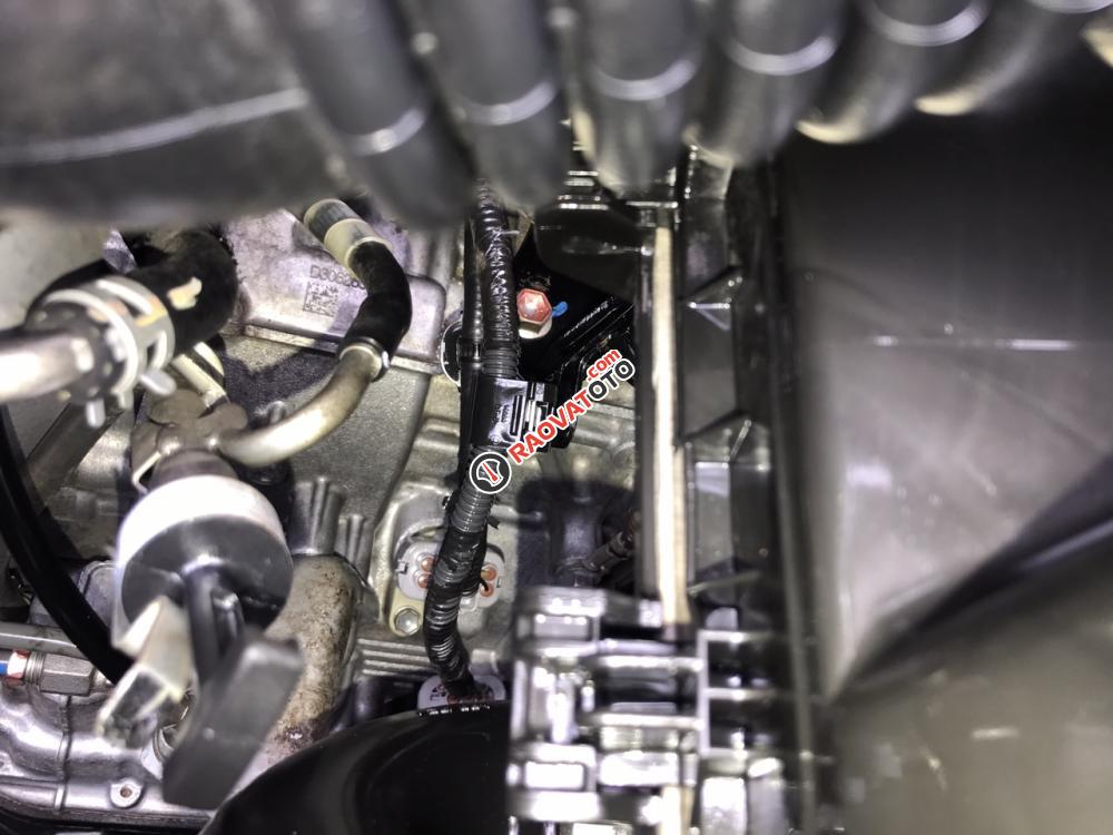 Bán xe Toyota Vios 1.5G năm 2013, màu bạc-12