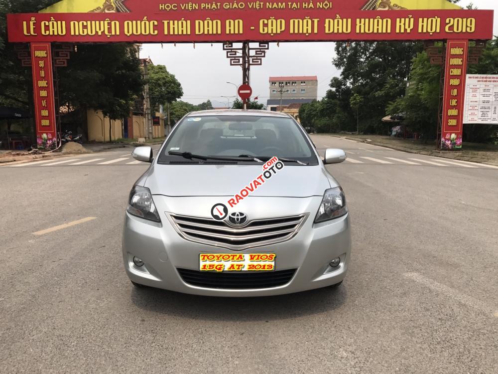 Bán xe Toyota Vios 1.5G năm 2013, màu bạc-0