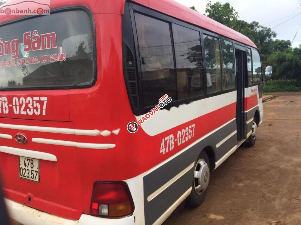 Cần bán lại xe Hyundai County đời 2002, màu đỏ, nhập khẩu nguyên chiếc, giá chỉ 93 triệu-0