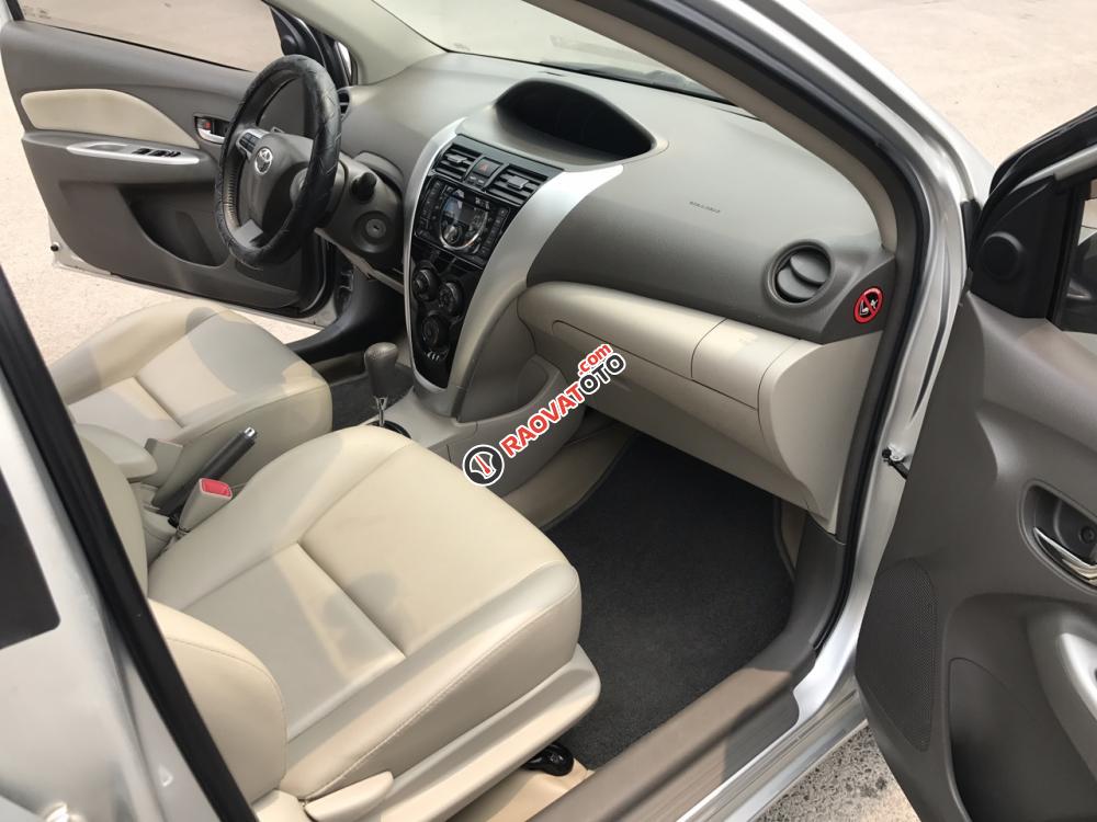 Bán xe Toyota Vios 1.5G năm 2013, màu bạc-1