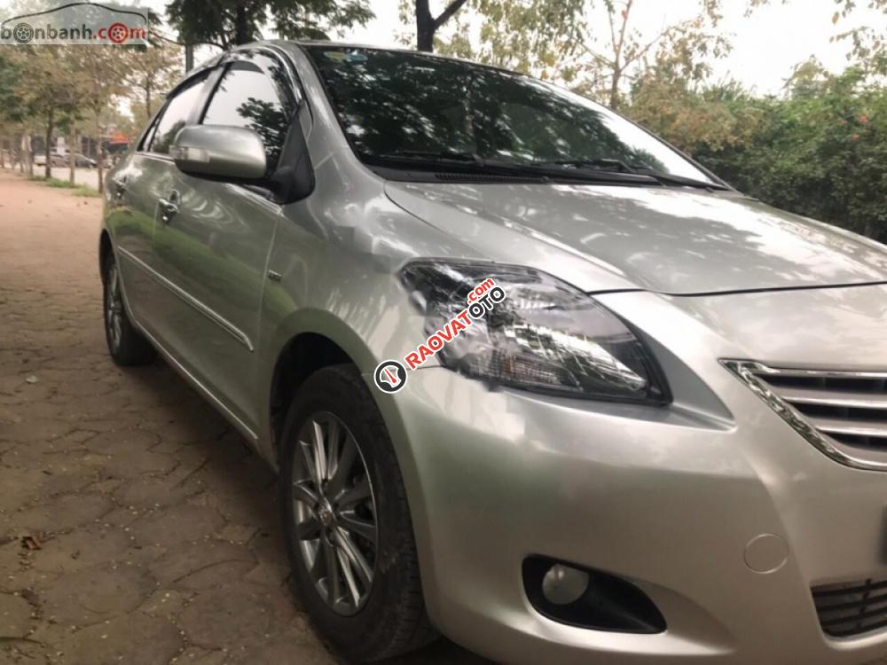 Bán Toyota Vios 1.5G sản xuất 2013, màu bạc số tự động, giá 425tr-2