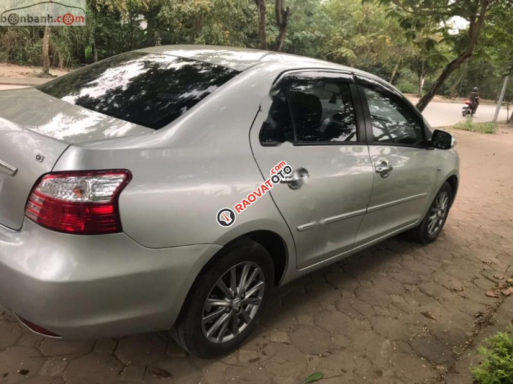 Bán Toyota Vios 1.5G sản xuất 2013, màu bạc số tự động, giá 425tr-7