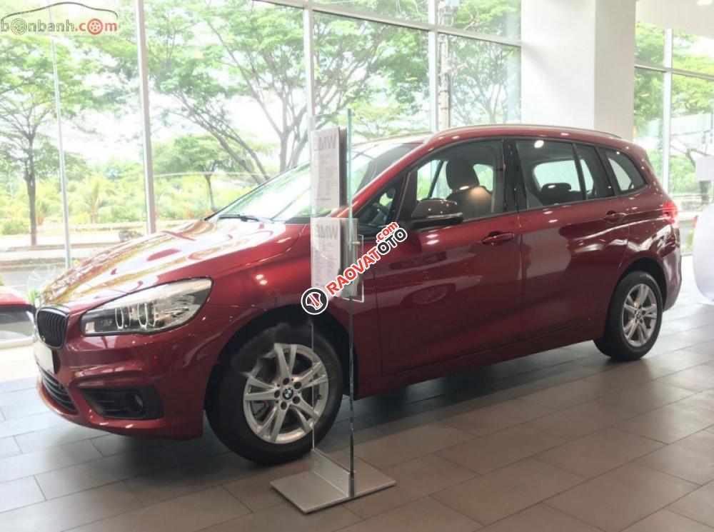 Bán xe BMW 2 Series 218i Gran Tourer sản xuất 2018, màu đỏ, nhập khẩu nguyên chiếc-1