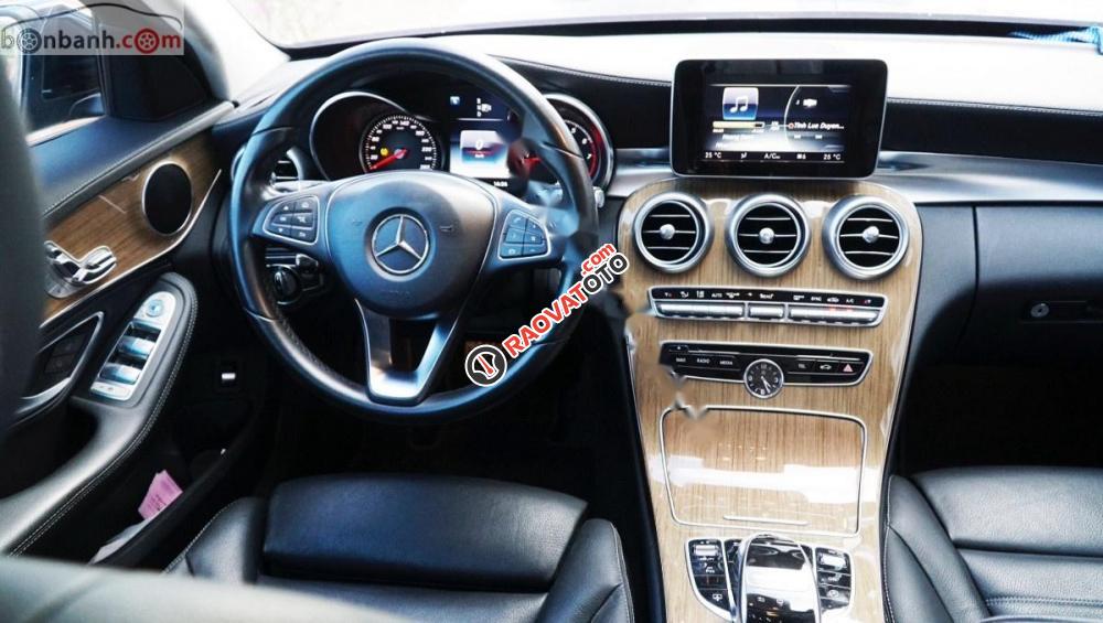 Cần bán lại xe Mercedes C250 Exclusive sản xuất 2015, màu đen  -4