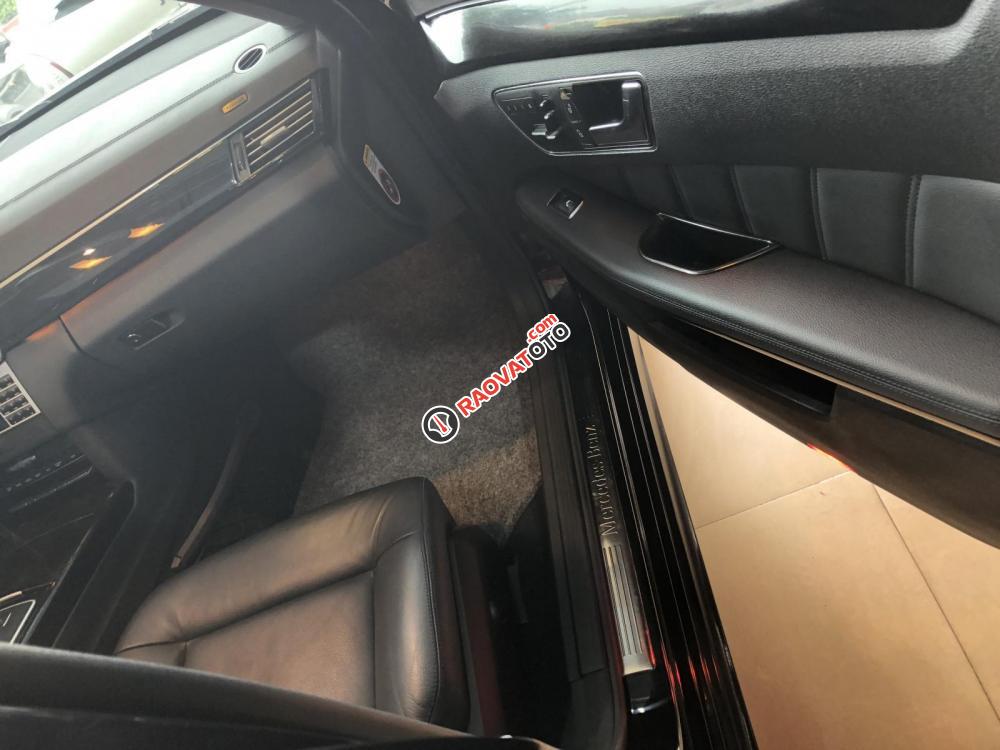 Bán Mercedes E250 đời 2011 màu đen, nhập khẩu nguyên chiếc-8