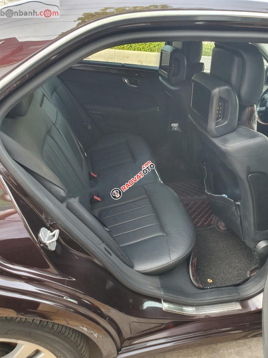 Bán Mercedes E300 sản xuất năm 2009, màu nâu, giá tốt-7