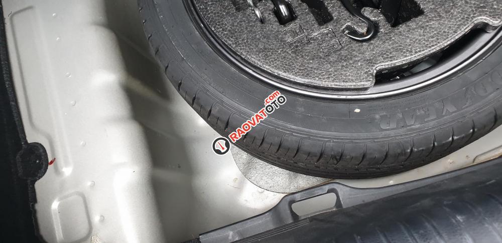 Bán Kia K3 1.6 AT số tự động model 2014, Sx 2013, màu vàng 1 đời chủ mới 90%-24